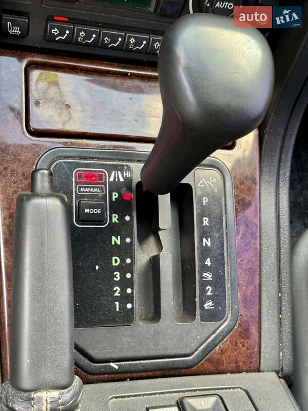 Позашляховик / Кросовер Land Rover Range Rover 1996 в Києві