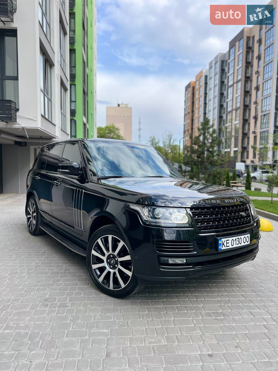 2012 Land Rover Range Rover - мініатюра 32