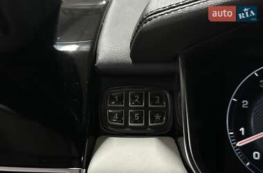 Внедорожник / Кроссовер Land Rover Range Rover 2013 в 