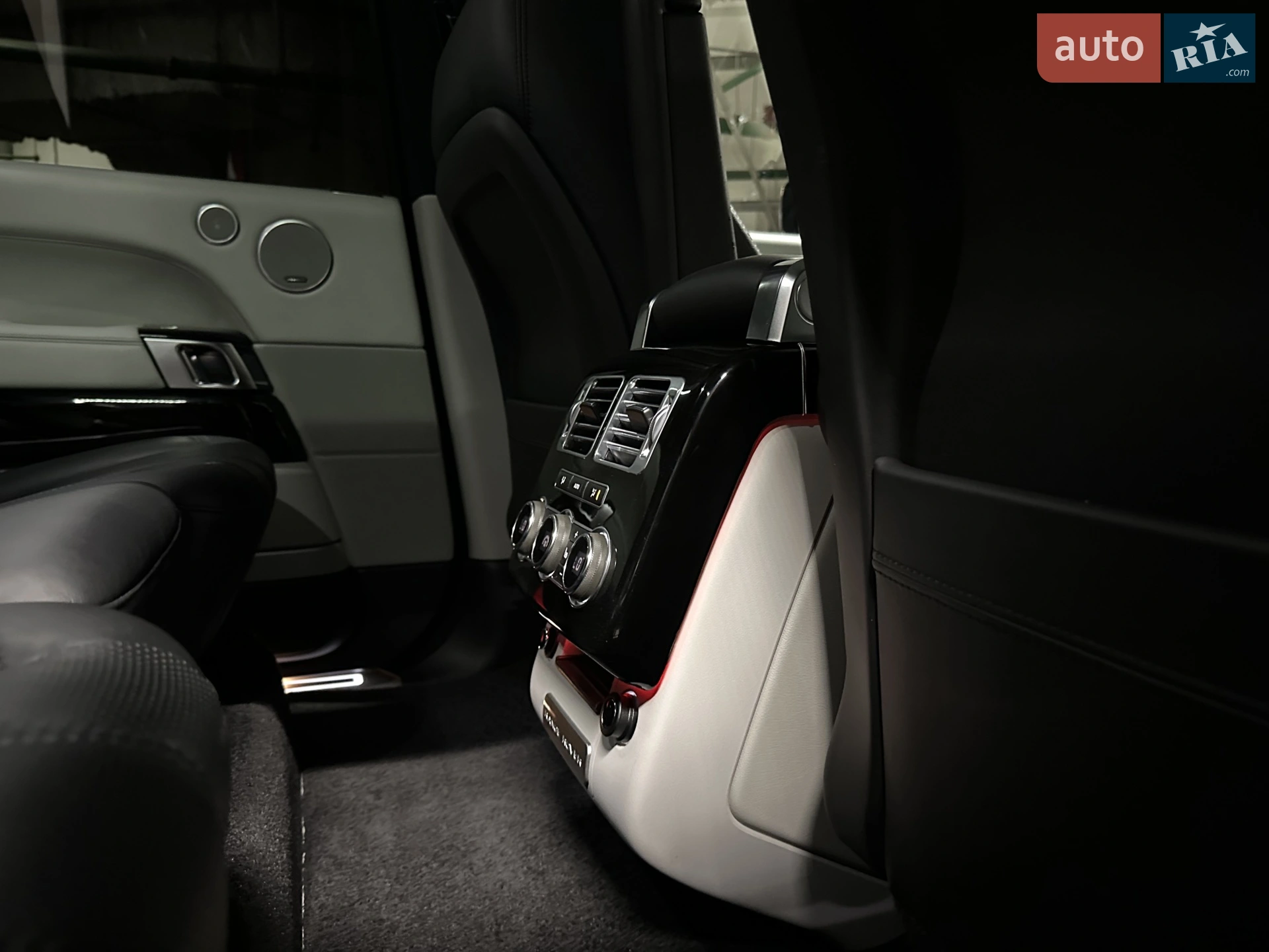 2013 Land Rover Range Rover - мініатюра 59