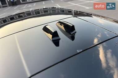 Внедорожник / Кроссовер Land Rover Range Rover 2023 в 