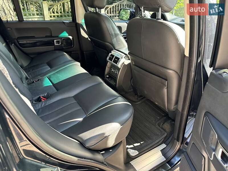 Позашляховик / Кросовер Land Rover Range Rover 2011 в Києві