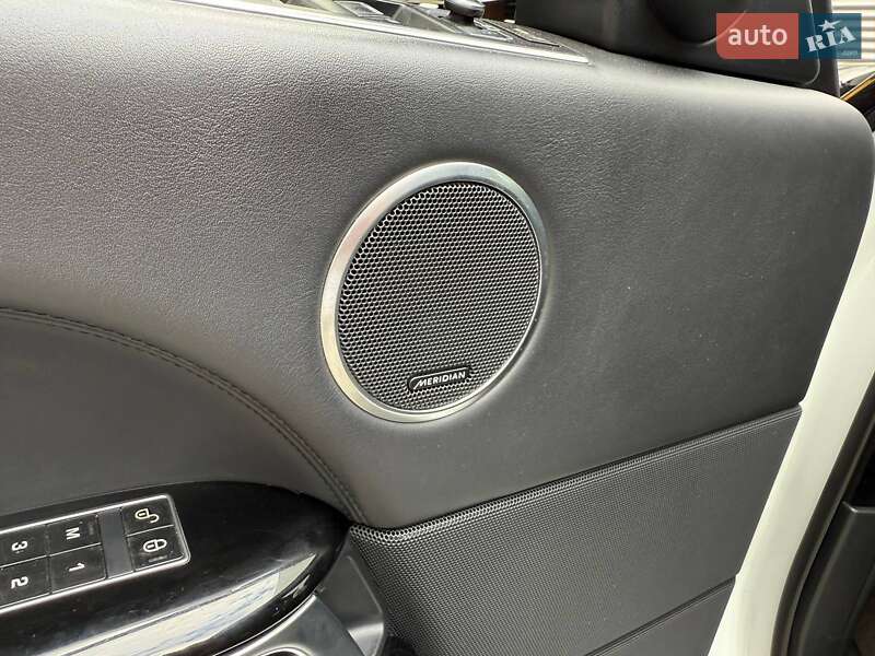 Внедорожник / Кроссовер Land Rover Range Rover 2014 в Киеве