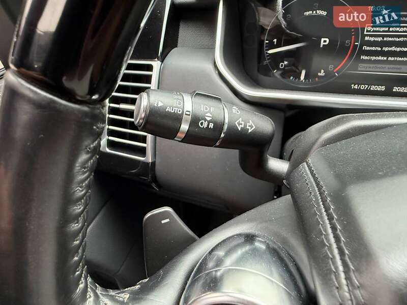 Внедорожник / Кроссовер Land Rover Range Rover 2014 в Киеве