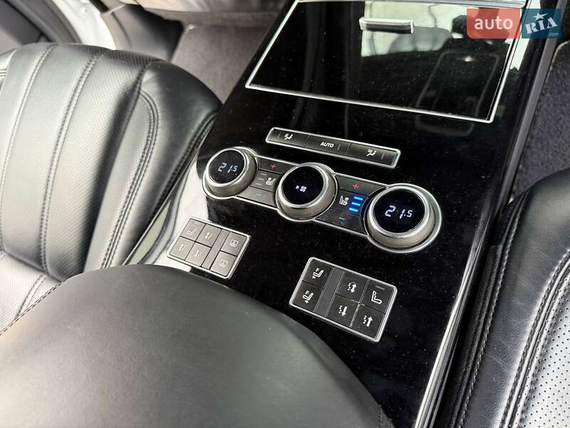Внедорожник / Кроссовер Land Rover Range Rover 2014 в Киеве