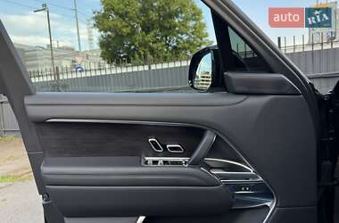 Внедорожник / Кроссовер Land Rover Range Rover 2023 в 