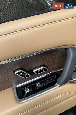 Внедорожник / Кроссовер Land Rover Range Rover 2024 в 