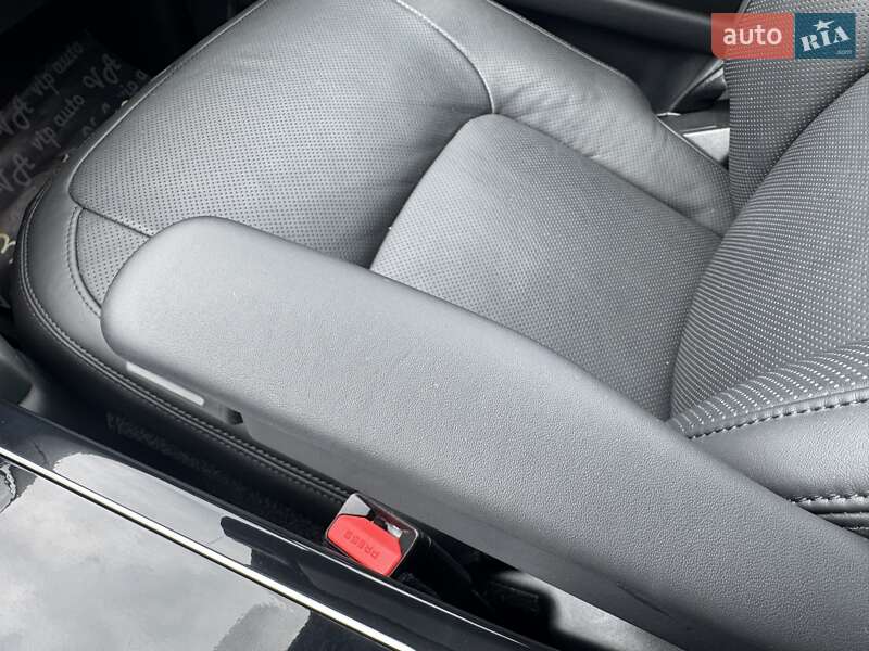 Внедорожник / Кроссовер Land Rover Range Rover 2019 в Тернополе