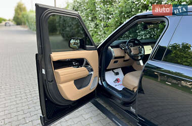 Внедорожник / Кроссовер Land Rover Range Rover 2024 в 