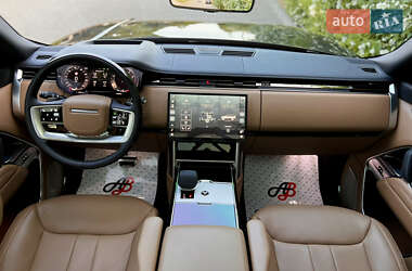 Внедорожник / Кроссовер Land Rover Range Rover 2024 в 