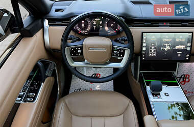 Внедорожник / Кроссовер Land Rover Range Rover 2024 в 
