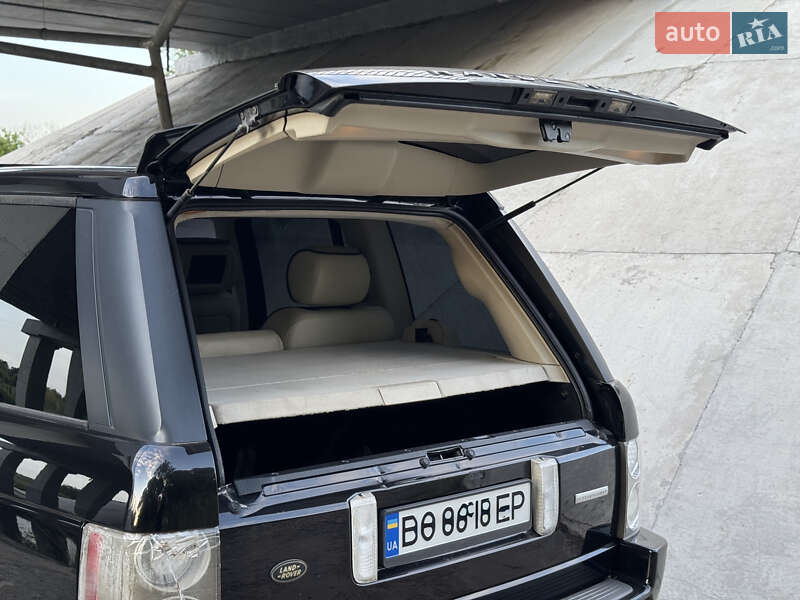 Внедорожник / Кроссовер Land Rover Range Rover 2006 в Зборове