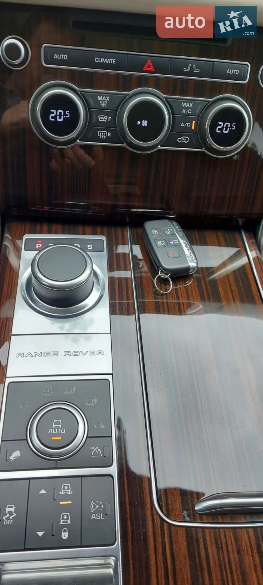 2013 Land Rover Range Rover - мініатюра 17