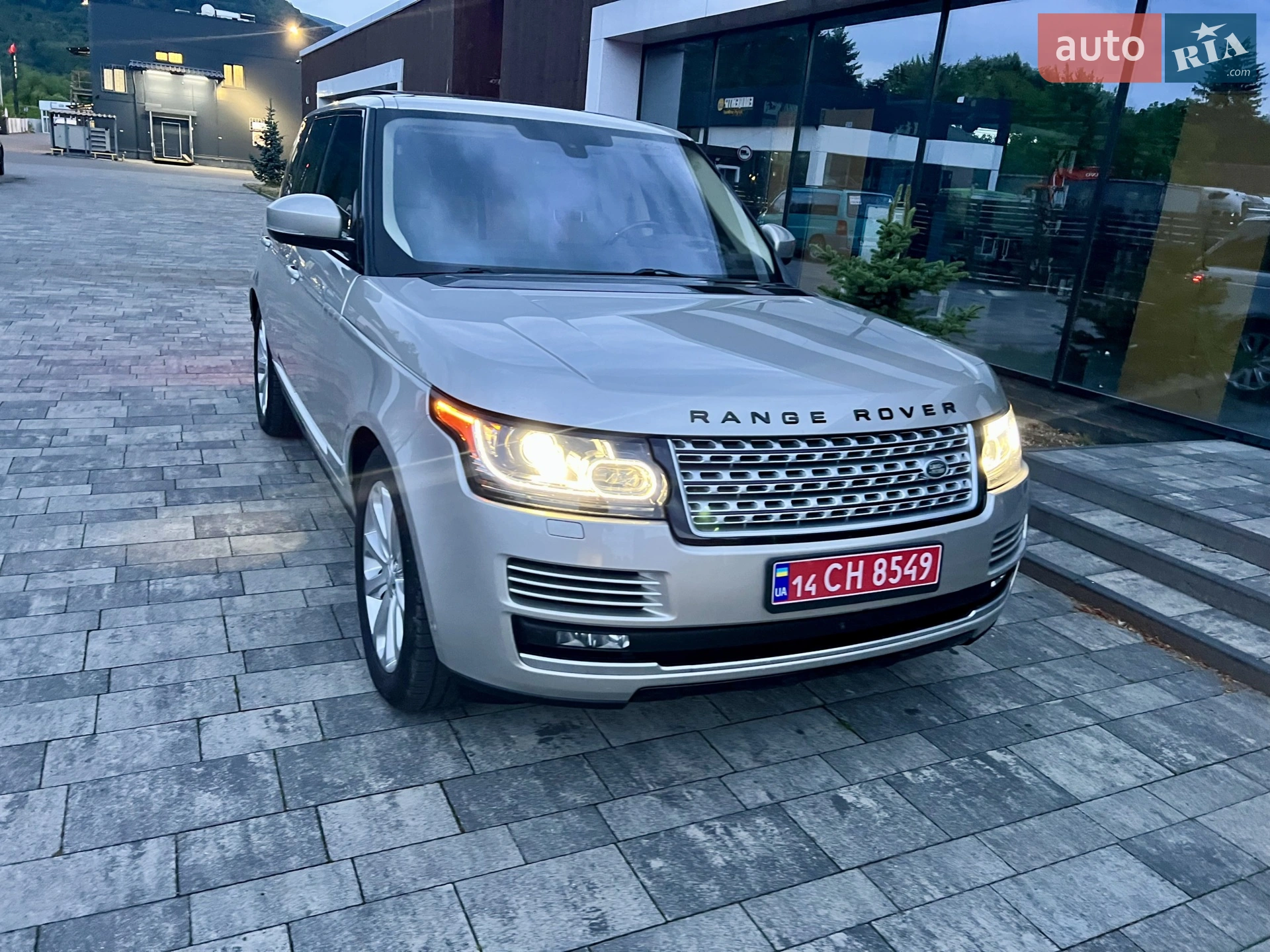 2015 Land Rover Range Rover - мініатюра 33