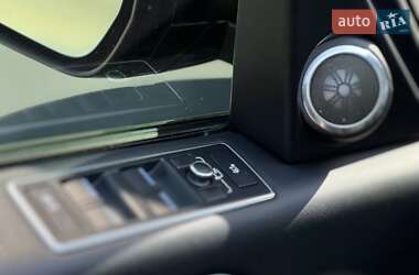 Внедорожник / Кроссовер Land Rover Range Rover 2016 в 
