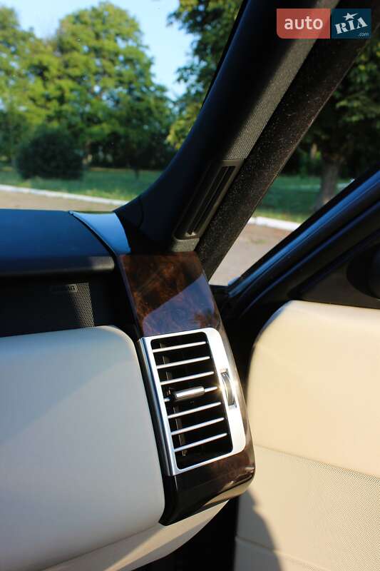 Позашляховик / Кросовер Land Rover Range Rover 2013 в Харкові
