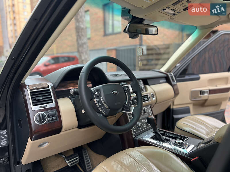 Позашляховик / Кросовер Land Rover Range Rover 2010 в Києві