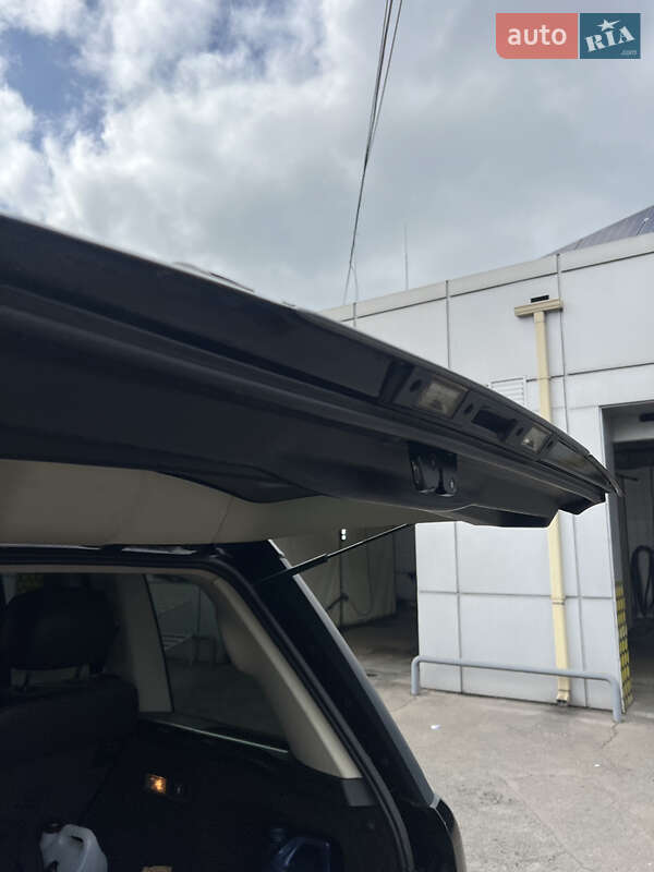 Внедорожник / Кроссовер Land Rover Range Rover 2005 в Черновцах