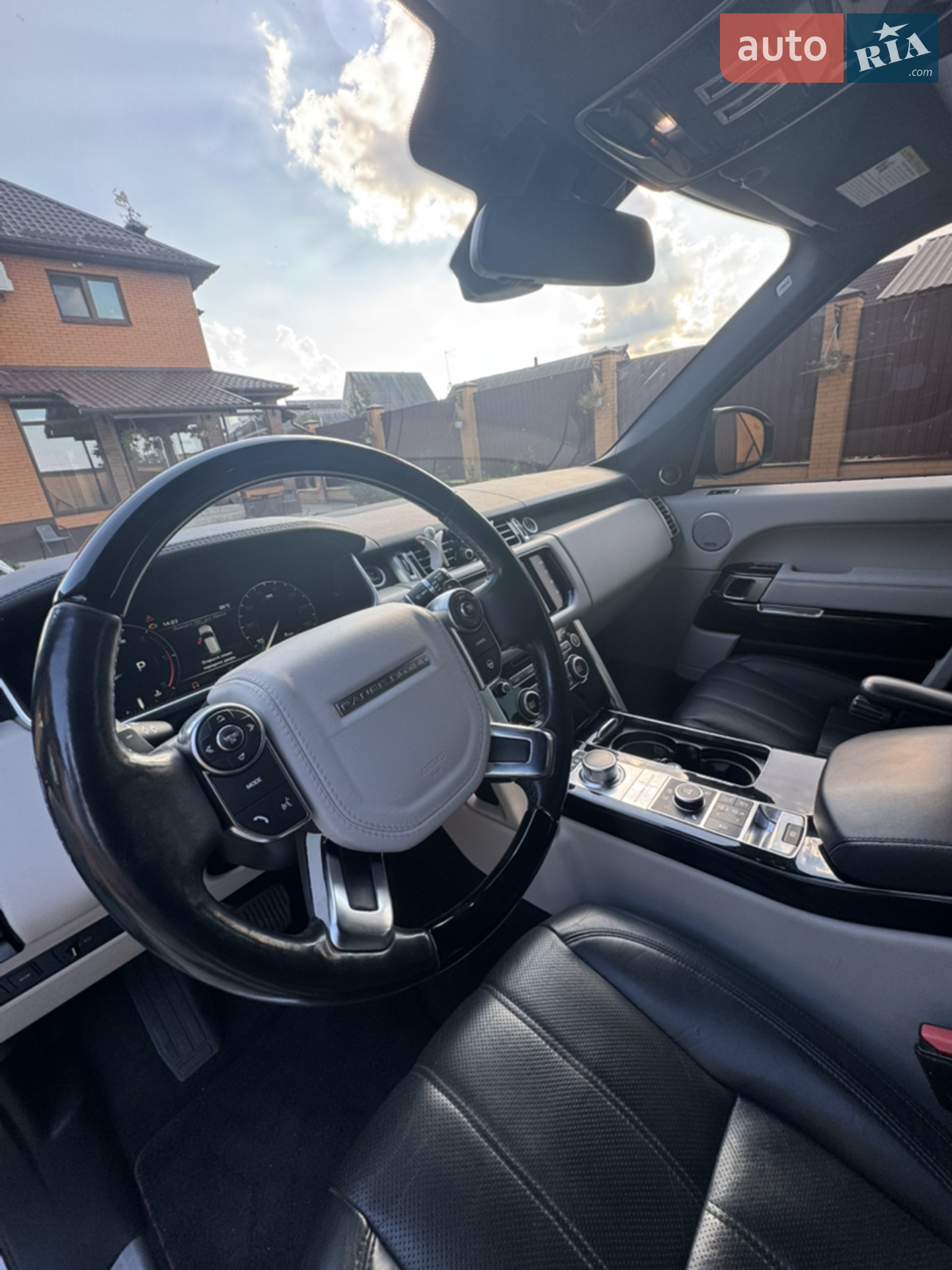 2015 Land Rover Range Rover - мініатюра 10