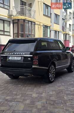 Внедорожник / Кроссовер Land Rover Range Rover 2018 в 