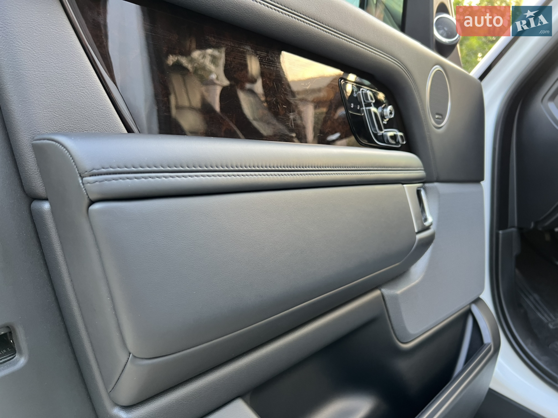 2021 Land Rover Range Rover - мініатюра 96