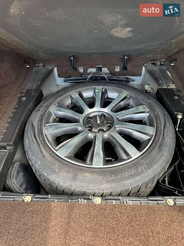 Внедорожник / Кроссовер Land Rover Range Rover 2010 в Киеве