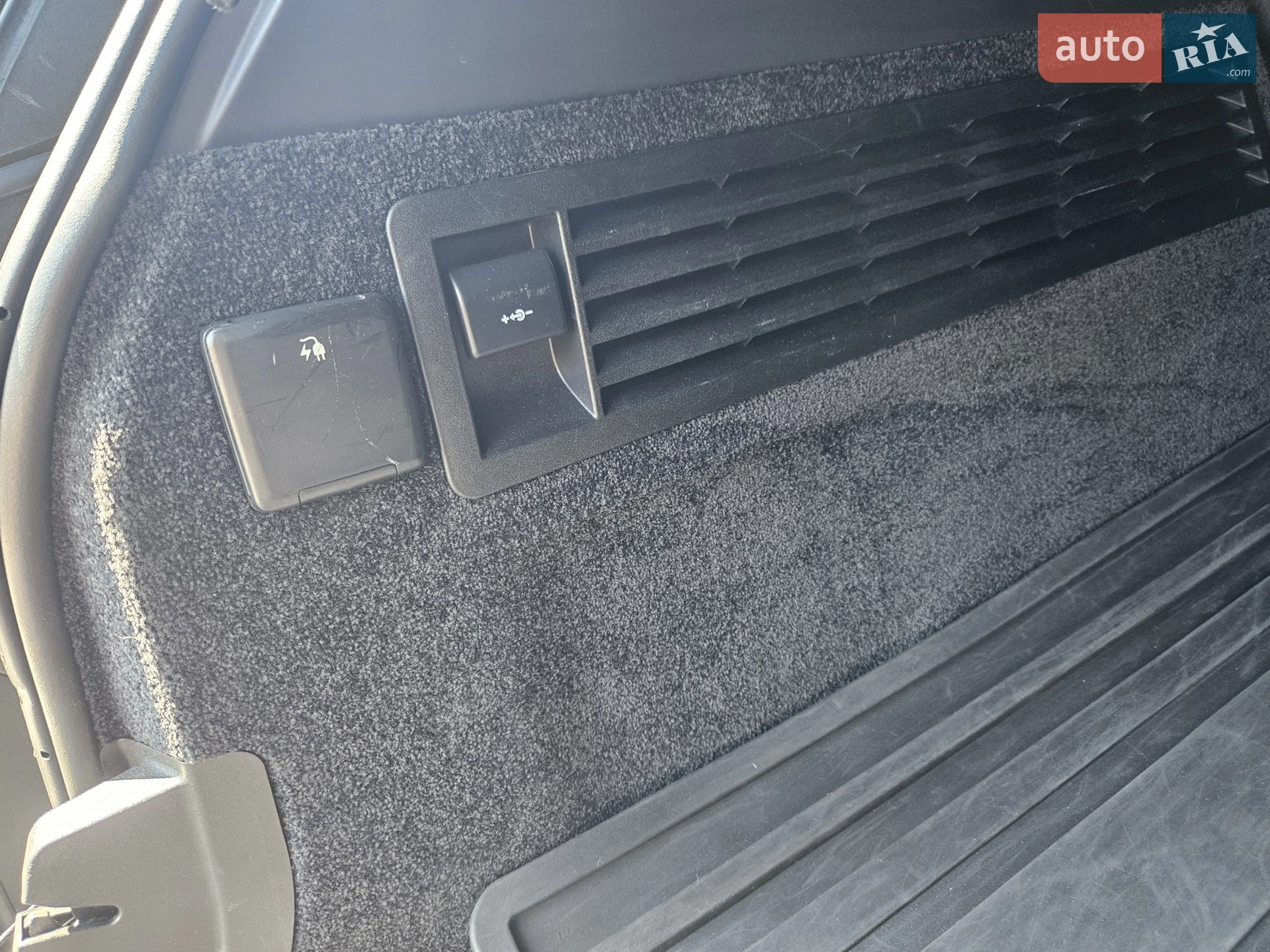 2019 Land Rover Range Rover - мініатюра 12