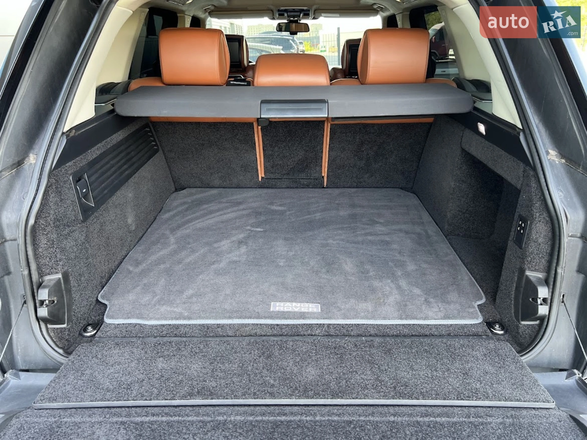 2013 Land Rover Range Rover - мініатюра 30