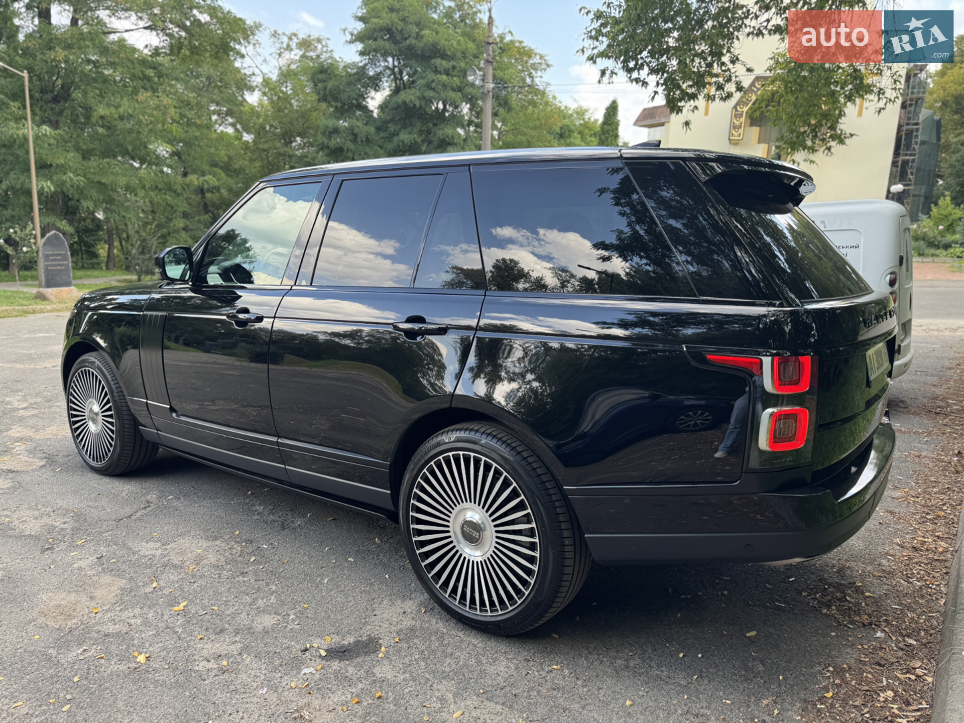 2020 Land Rover Range Rover - мініатюра 9