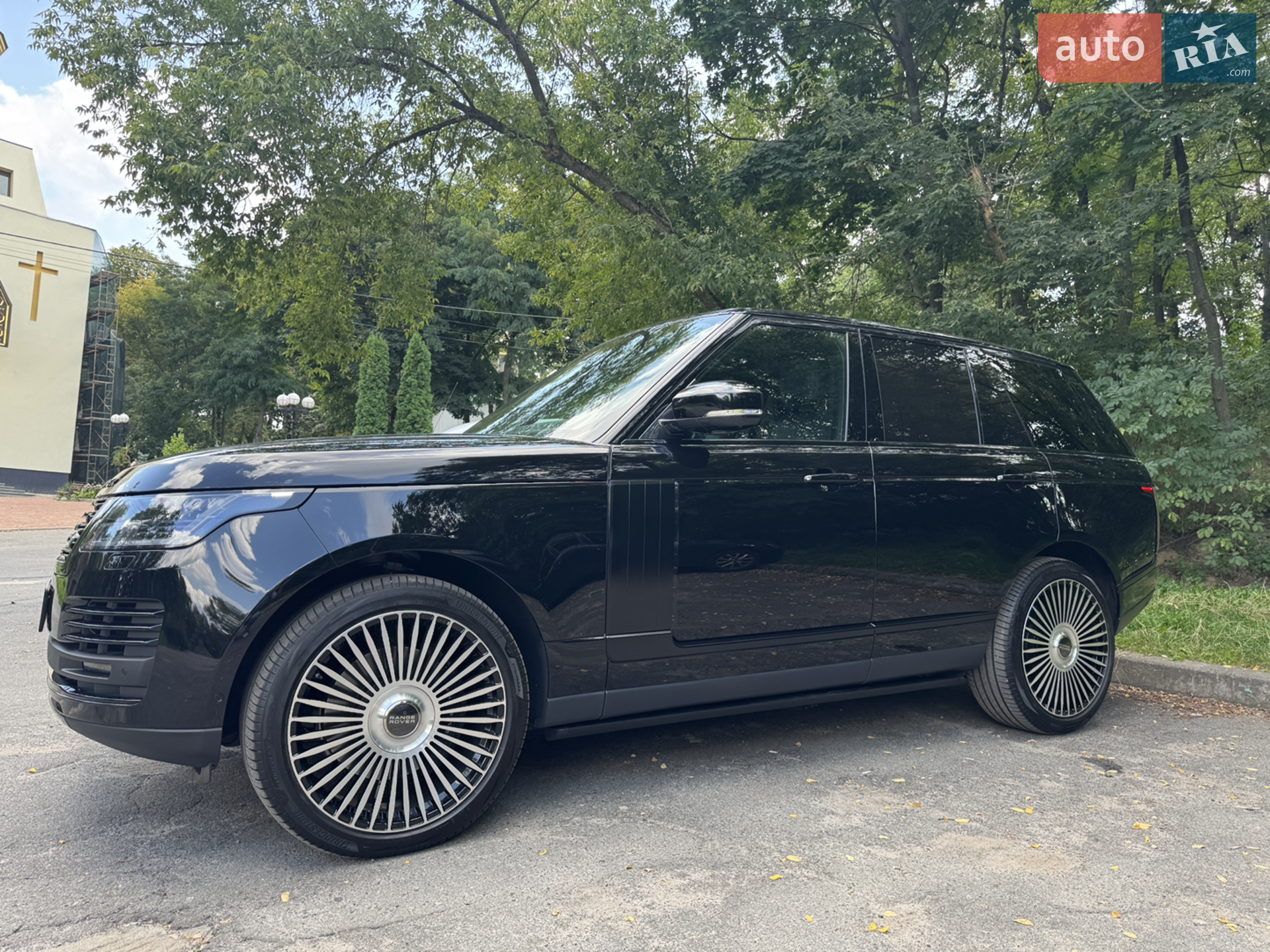 2020 Land Rover Range Rover - мініатюра 2