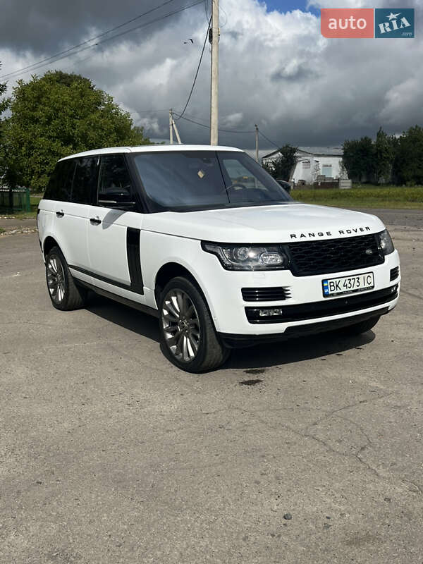 Внедорожник / Кроссовер Land Rover Range Rover 2015 в Дубно