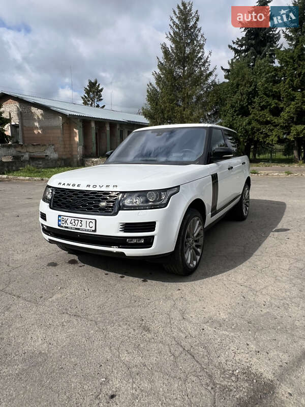 Внедорожник / Кроссовер Land Rover Range Rover 2015 в Дубно