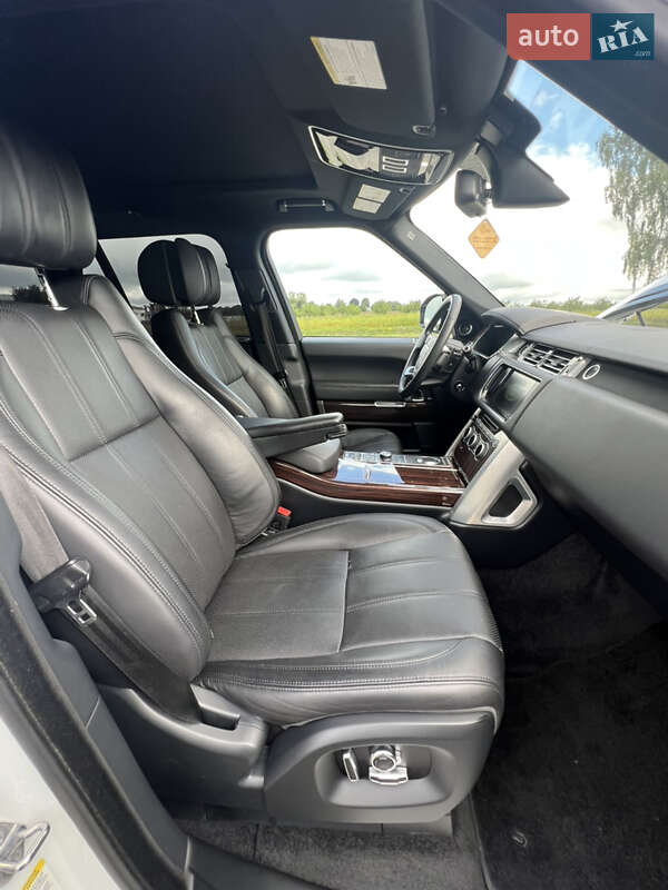 Внедорожник / Кроссовер Land Rover Range Rover 2015 в Дубно