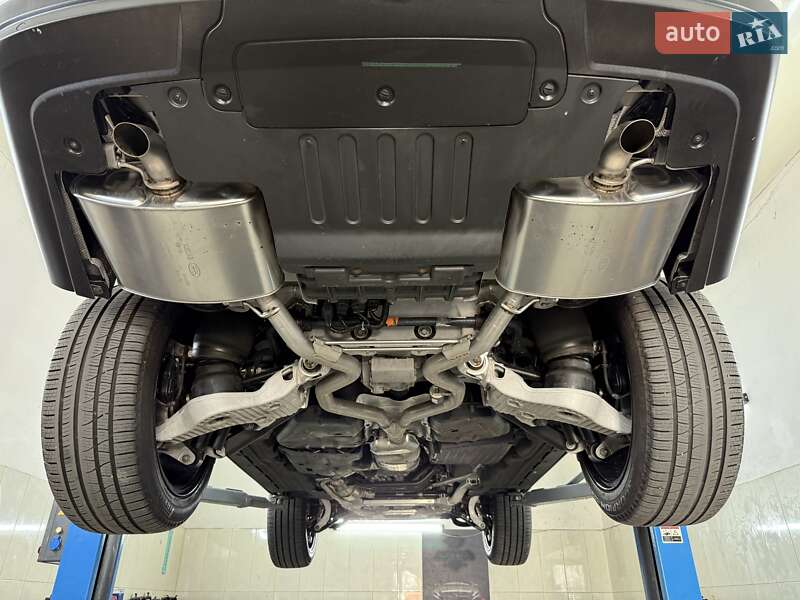 Внедорожник / Кроссовер Land Rover Range Rover 2016 в Виннице