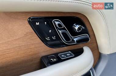 Внедорожник / Кроссовер Land Rover Range Rover 2019 в 