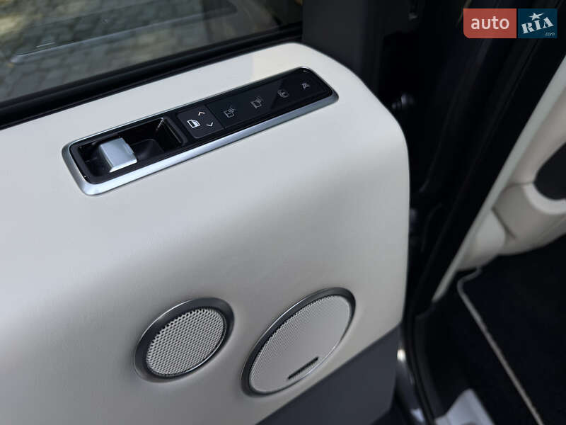 Внедорожник / Кроссовер Land Rover Range Rover 2019 в Киеве