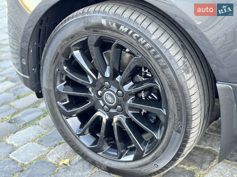 Внедорожник / Кроссовер Land Rover Range Rover 2020 в Киеве