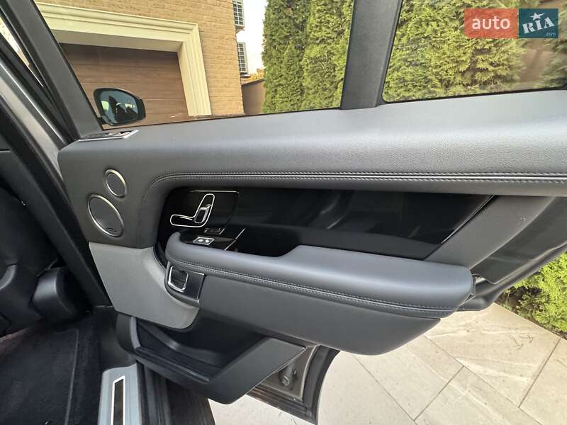 Внедорожник / Кроссовер Land Rover Range Rover 2019 в Киеве фото 38 Внедорожник / Кроссовер Land Rover Range Rover 2019 в Киеве