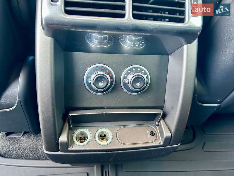 Позашляховик / Кросовер Land Rover Range Rover 2010 в Києві фото 39 Позашляховик / Кросовер Land Rover Range Rover 2010 в Києві