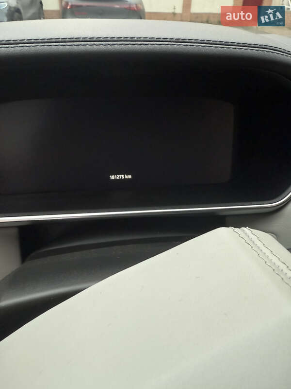 Внедорожник / Кроссовер Land Rover Range Rover 2017 в Киеве фото 17 Внедорожник / Кроссовер Land Rover Range Rover 2017 в Киеве