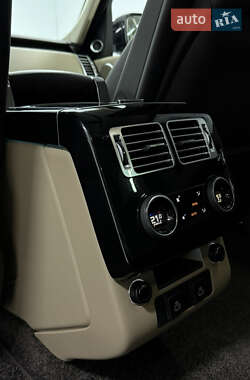 Внедорожник / Кроссовер Land Rover Range Rover 2021 в 