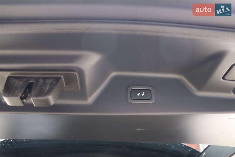 Позашляховик / Кросовер Land Rover Range Rover 2021 в Львові