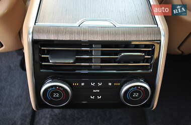 Внедорожник / Кроссовер Land Rover Range Rover 2024 в 