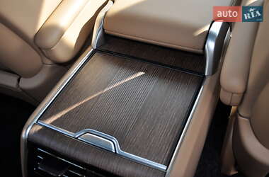 Внедорожник / Кроссовер Land Rover Range Rover 2024 в 