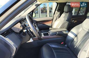 Позашляховик / Кросовер Land Rover Range Rover 2023 в 
