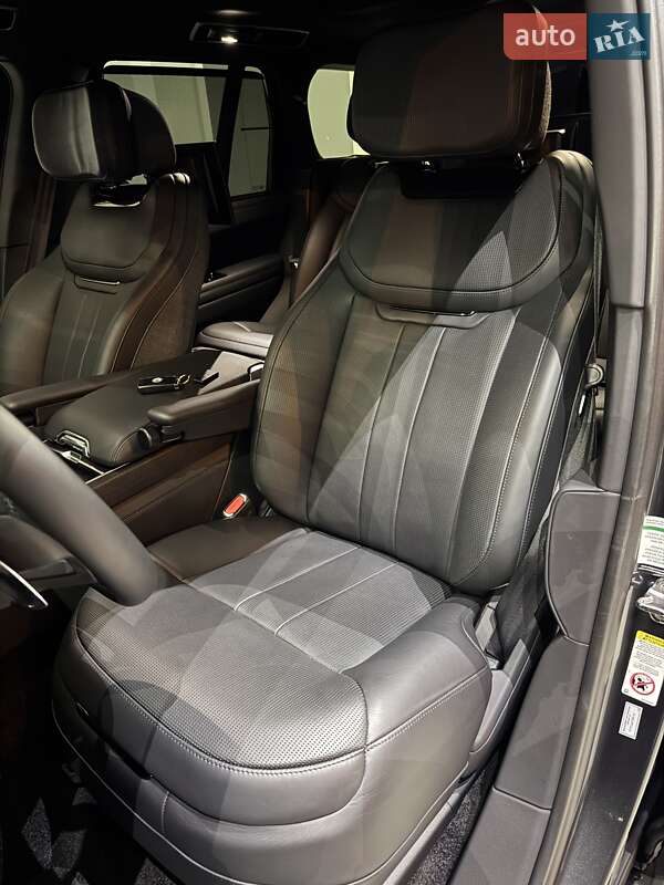 Внедорожник / Кроссовер Land Rover Range Rover 2023 в Одессе фото 97 Внедорожник / Кроссовер Land Rover Range Rover 2023 в Одессе