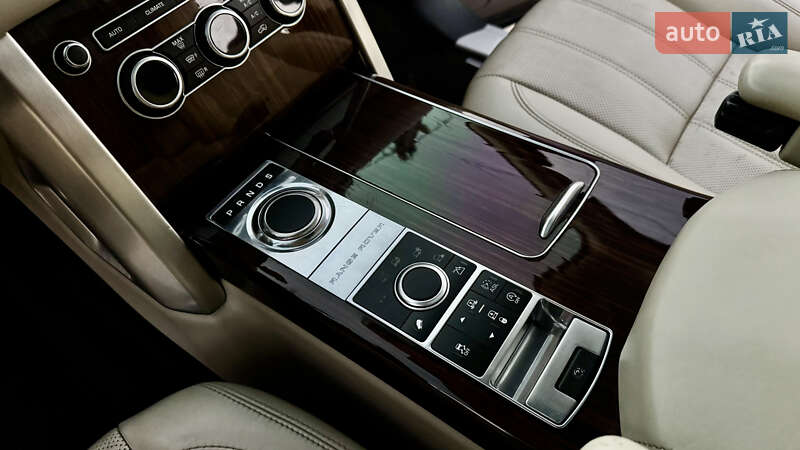 Внедорожник / Кроссовер Land Rover Range Rover 2015 в Житомире