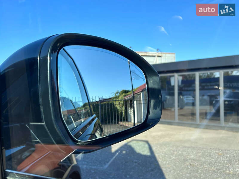 Позашляховик / Кросовер Land Rover Range Rover 2017 в Києві