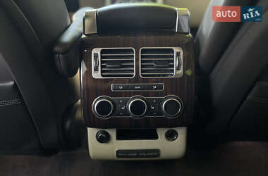 Внедорожник / Кроссовер Land Rover Range Rover 2015 в 