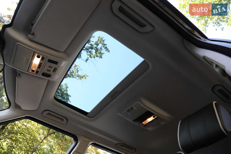 Внедорожник / Кроссовер Land Rover Range Rover 2010 в Харькове